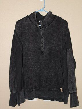 BKE Black Sweatshirt